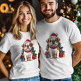 thumbnail image 4 of Camisetas gráficas de manga corta para hombre con diseño de perro y gorro de Papá Noel en el árbol de Navidad, 4 of 8