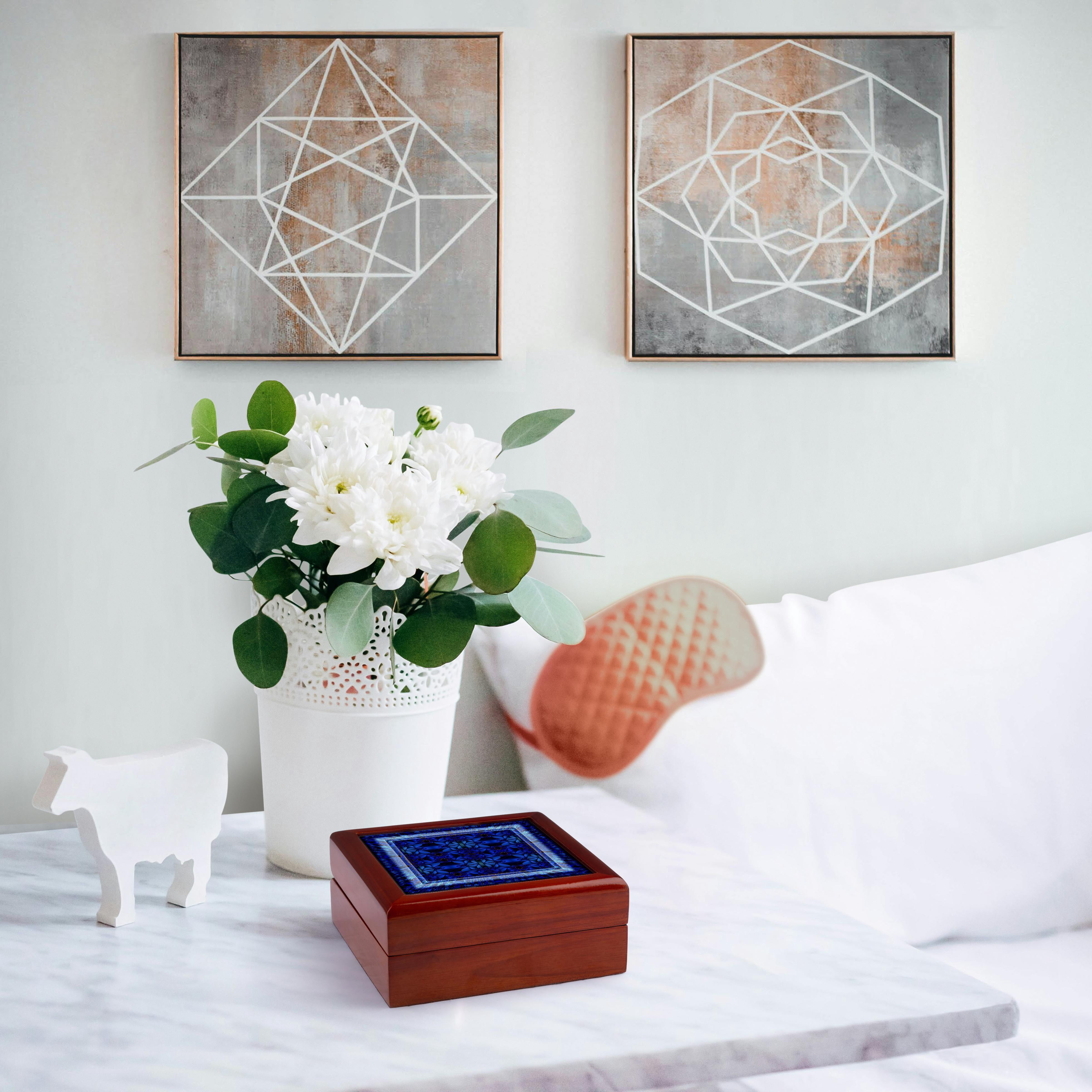 3dRose, Fractals Art blue glowing psychedellic energy, Jewelry Box 5.5x5.5 inch with 4 inch tile