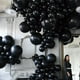 thumbnail image 3 of Set de globos Voircoloria Black 130 piezas con diferentes tamaños, 3 of 9