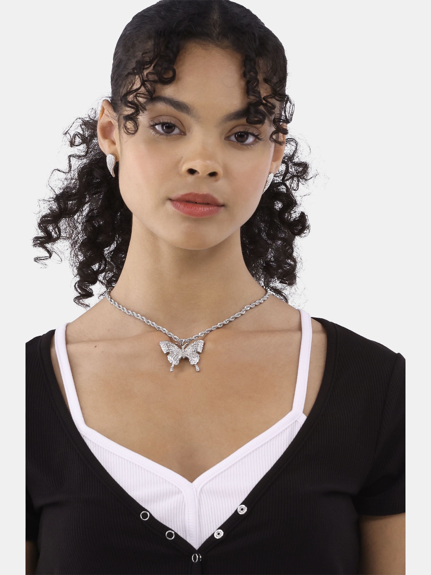 【NONCODE】Felicity Mini Skirt (butterfly chain set) No Boundaries Rhinestone Butterfly Pendant Necklace, Women's