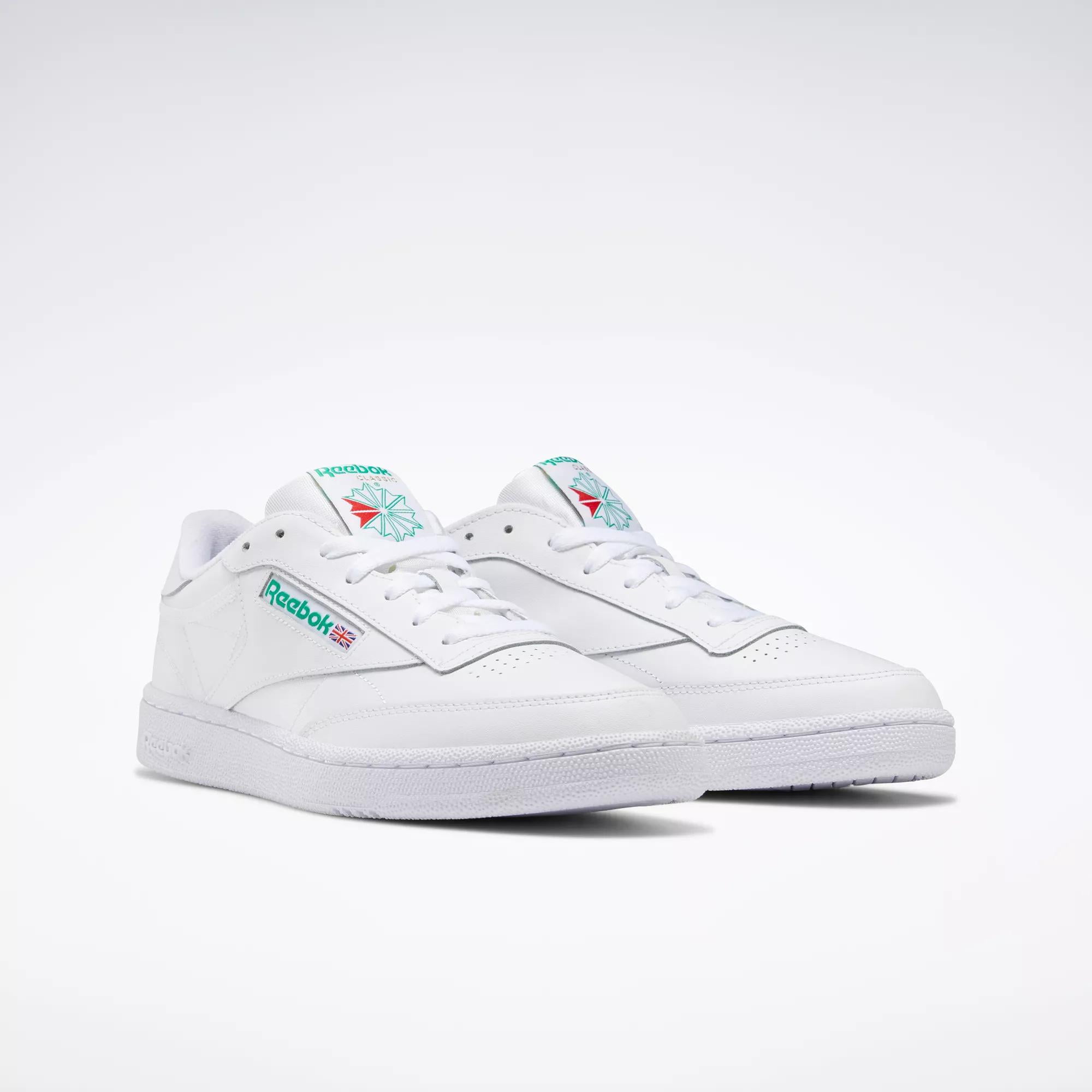 Reebok Men’s Club C 85 sneakers in White with Green logo Size 8.5 Club C 85 Reebok Mens Shoes in white-green for men – TITUS main image 3