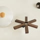 thumbnail image 2 of Manteles individuales de madera con almohadillas creativas resistentes al calor para mesas. B, 2 of 9