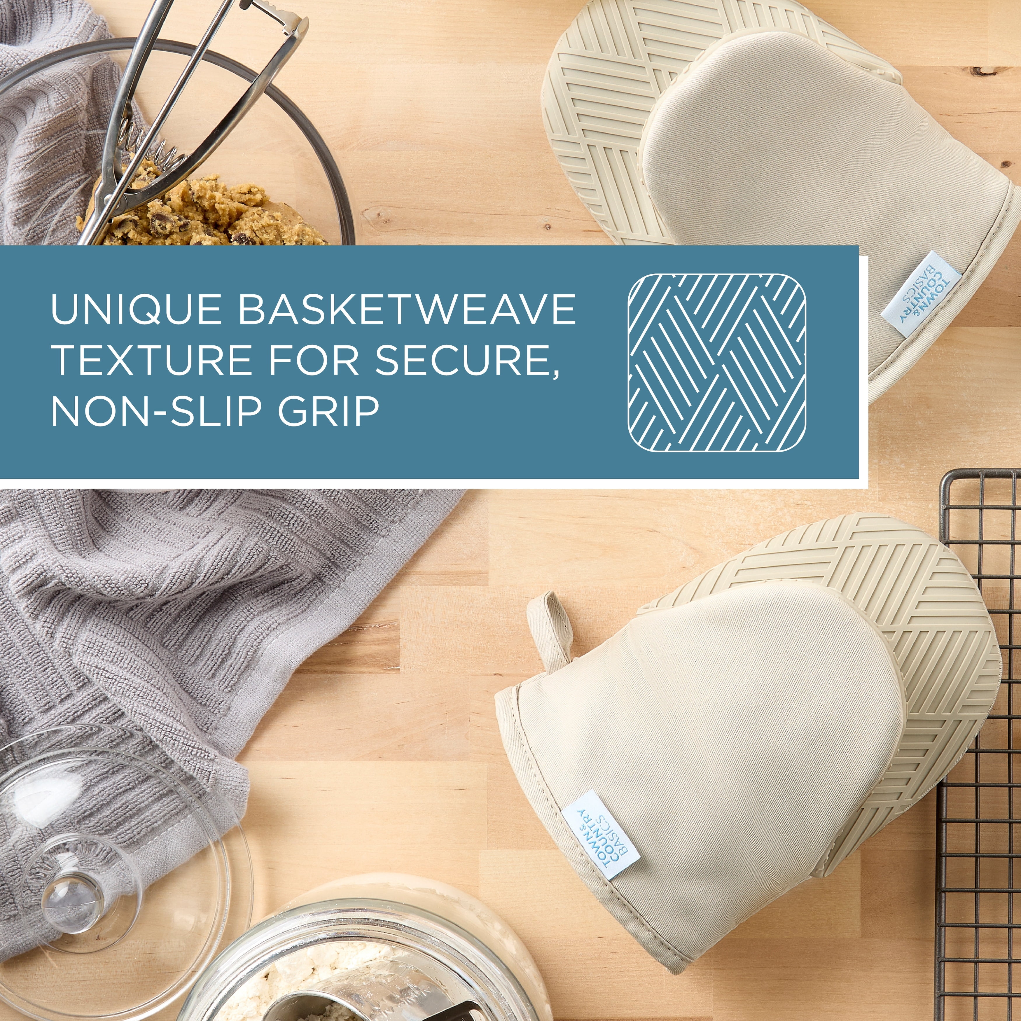 TOWN & COUNTRY BASICS Basketweave Soft Silicone Mini Oven Mitt 2-Pack Set, Heat Resistant  Flexible Silicone, Non-Slip Grip Beige - 5.5X8