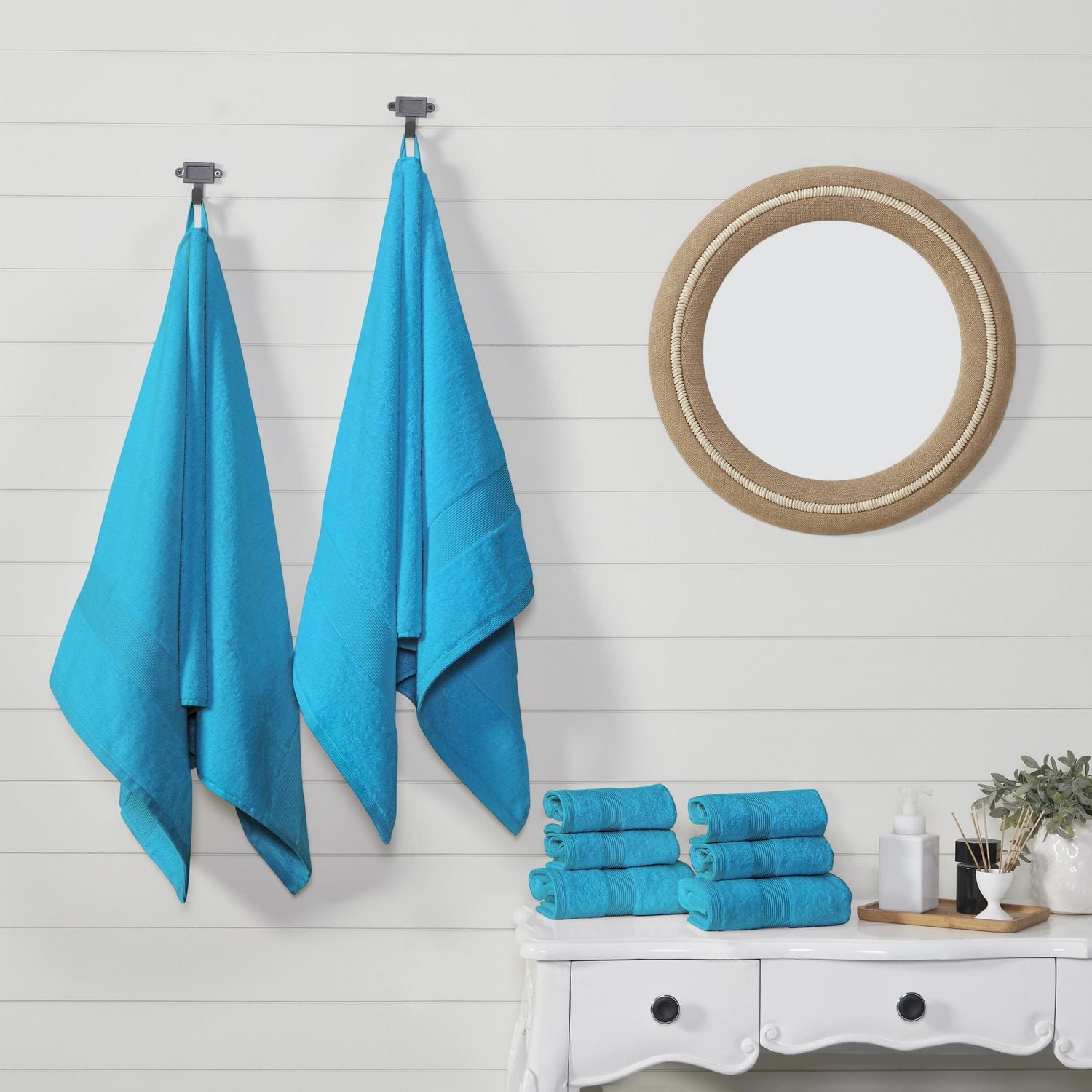 Fabstyles 8 Piece Towel Set, Plush and Absorbent Daily Use Towels, 2 Bath Towels, 2 Hand Towels and 4 Washcloth for Guest Room, Bathroom, Household Essentials