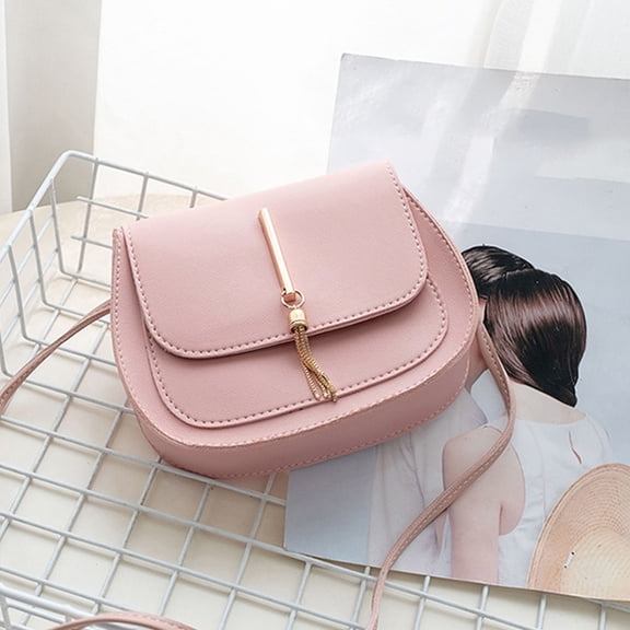COMPUKAS Fashionable Woman Shoulder Bag Pink Lightweight with PU and Iron Materials