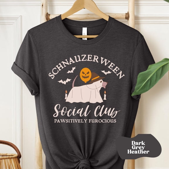 Schnauzer Halloween Dog Lover Graphic Design T-Shirt