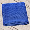 thumbnail image 4 of Labymos Lot de 2 Serviettes Rafraîchissantes, Douces et Respirantes, Serviette Glacée de Voyage pour Gym, Mise en Forme, Entraînement, Yoga, Sport, Course, Camping, Randonnée, 4 of 7