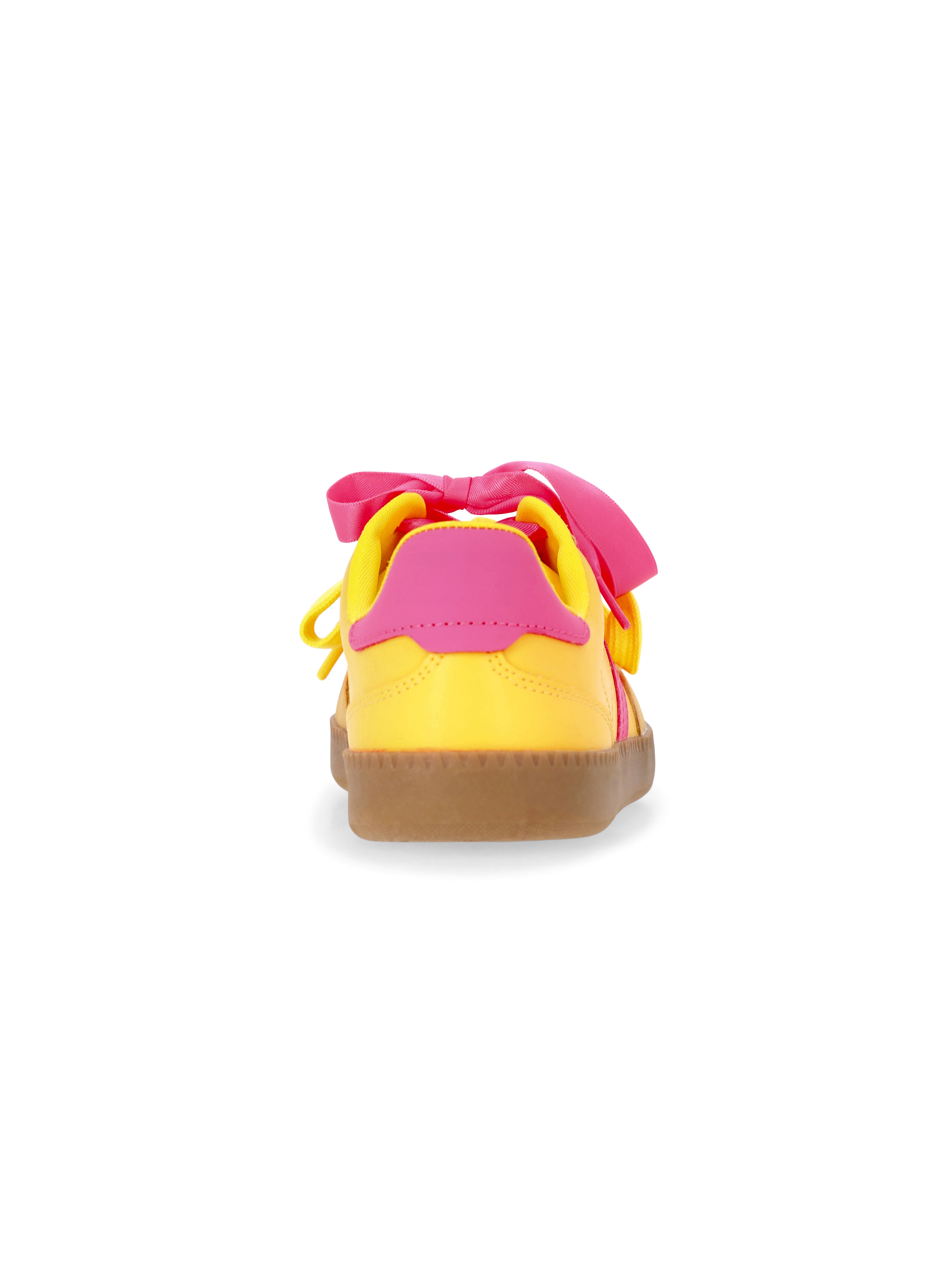 Wonder Nation Little and Big Girls Casual Soccer Sneakers