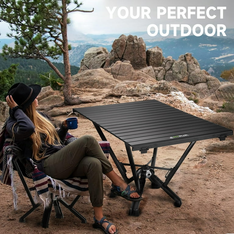 Guide Table Alps Mountaineering Folding Table MTRVR Folding