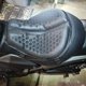thumbnail image 3 of COJÍN DE ASIENTO DE GEL DE MOTOCICTA PLEGABLE 3D Estructura hueca de shock absorbe almohadilla de asiento de motocleta para paseos largos, 3 of 7
