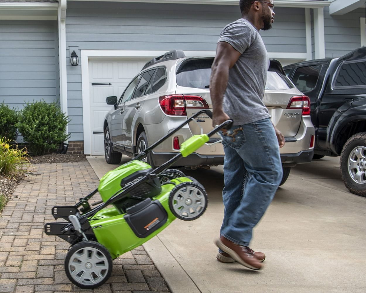 Greenworks 40V 21-Inch Brushless Cordless Push Walk-Behind Lawn Mower with 4.0 Ah and 2.0 Ah Batteries and Charger, Model 2527302AZ