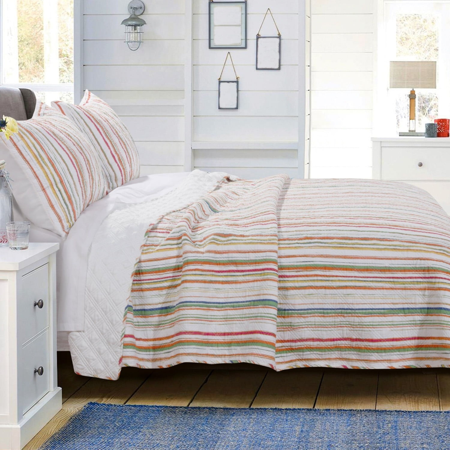 Sunset Stripe Quilt Set by Greenland Home Fashions