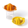 thumbnail image 2 of OXO Good Grips Exprimidor de cítricos 2 en 1, naranja, 2 of 7
