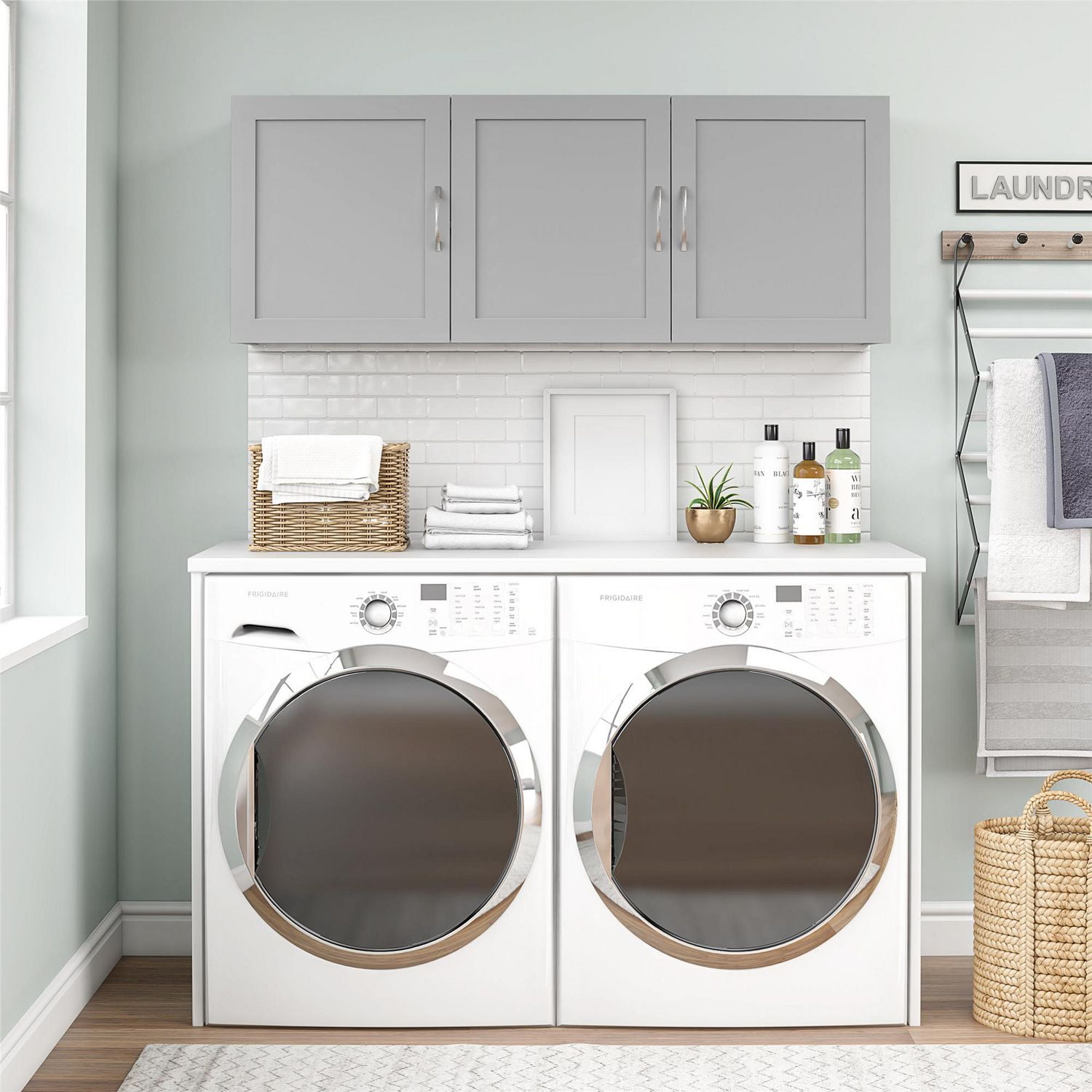 Placard mural Lory de SystemBuild Evolution, 54 po, blanc