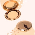 thumbnail image 4 of Polvo facial Charlotte Tilbury Airbrush Flawless 2 Medium, 4 of 6