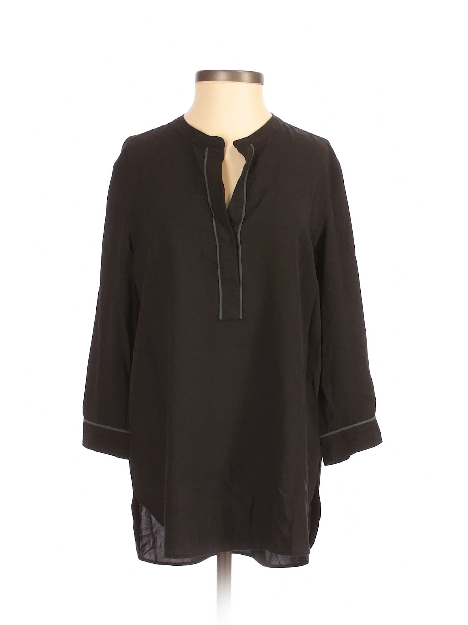 uniqlo black blouse