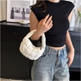 thumbnail image 2 of Bolso acolch para mujer, tamaño pequeño, acolch con burbujas para mujer, bolso de muñeca de media luna, 2 of 3