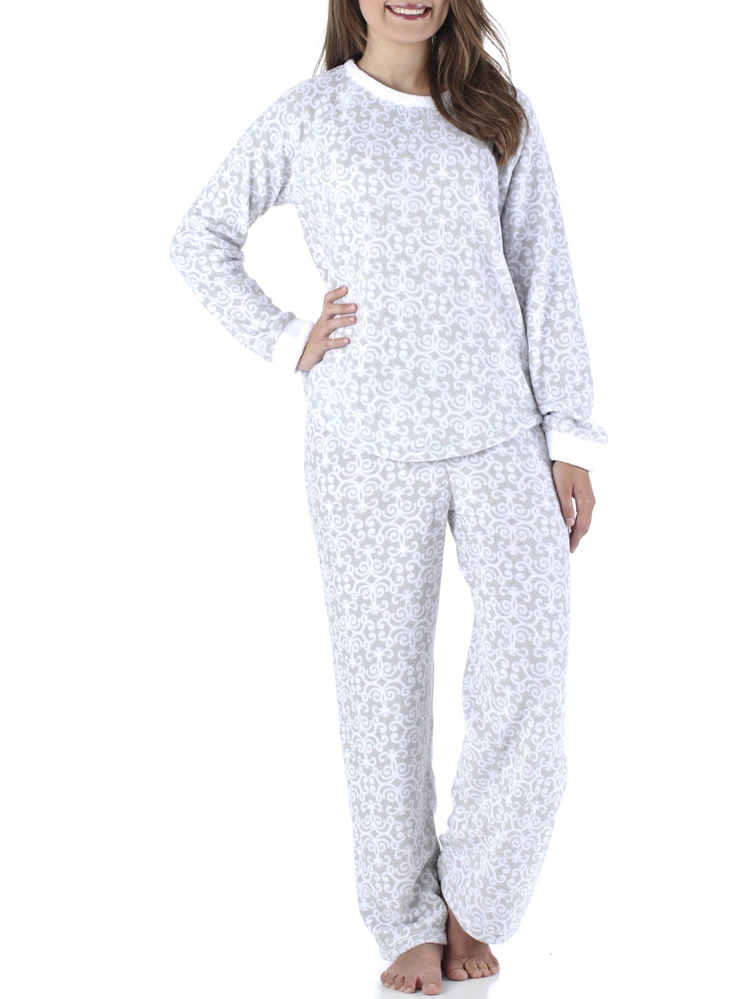 PajamaMania - PajamaMania Women's Fleece Long Sleeve Pajamas - Walmart ...