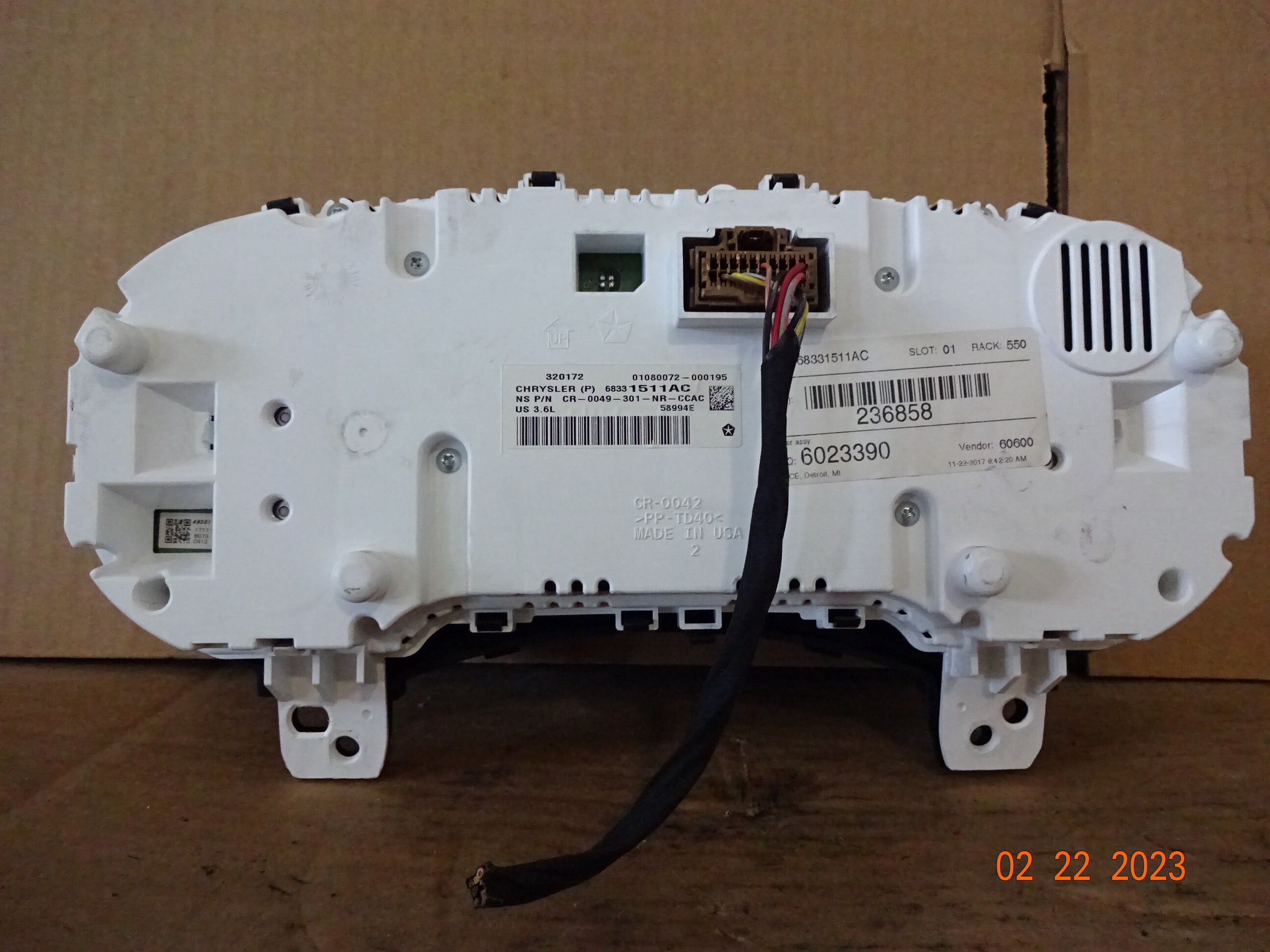 Pre-Owned 2018 Jeep Grand Cherokee Speedometer Speedo Cluster 52K OEM - Verify Specific Vehicle Fitment In Description - (Good)
