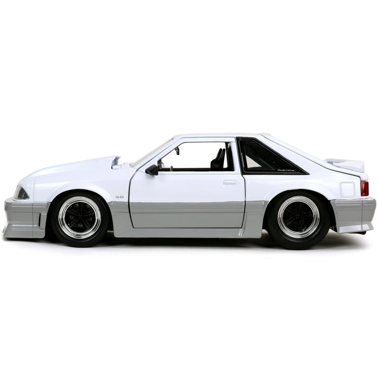 Jada 32668 1989 Ford Mustang GT 5.0 Bigtime Muscle 1 by 24