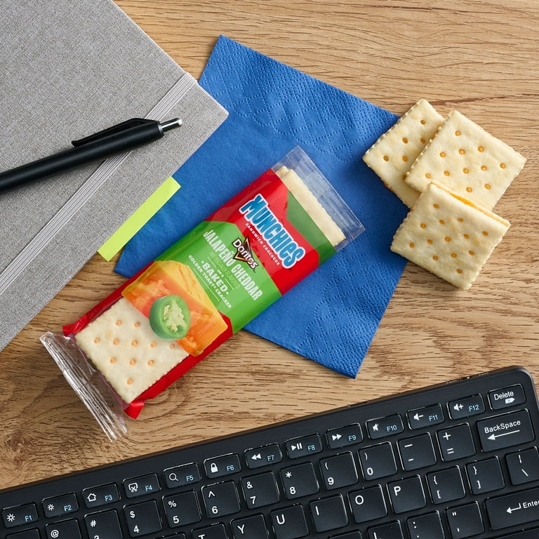 わしゅり　350gパック×8袋入り Munchies Snack: Doritos Jalapeno Cheddar Cheese Sandwich Crackers