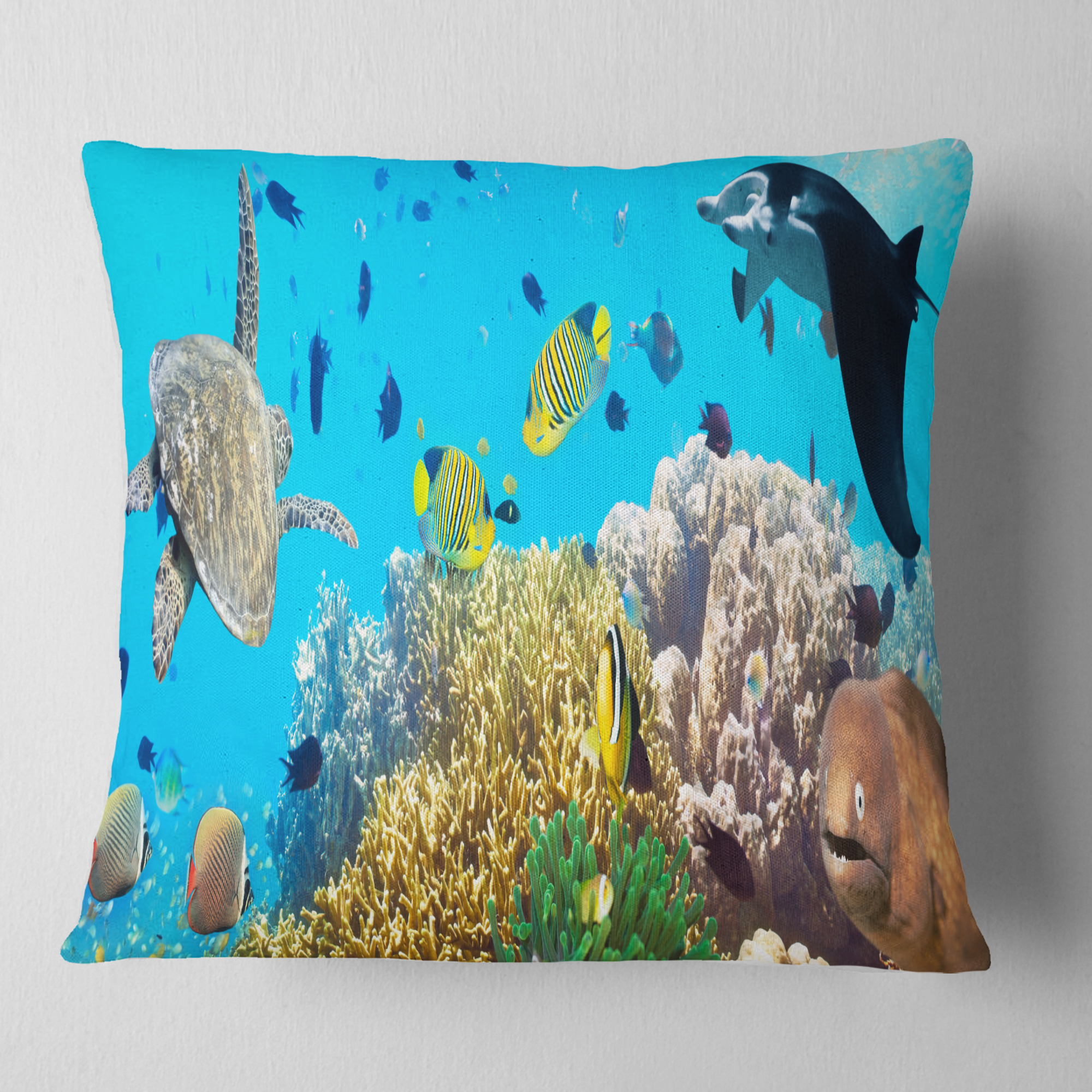 Designart Underwater Panorama with Sea Creatures - Photography Throw Pillow - 18x18