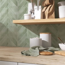 Smart Tiles Peel and Stick Backsplash, 5 Adhesive Tiles, Chevron Green, 11.43"x9"