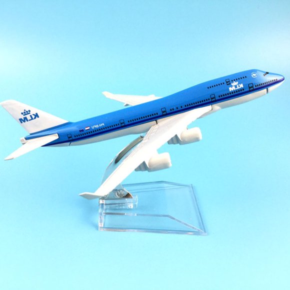 Plane Model 1/400 16cm Diecast Air KLM Plane 747 Aircraft Airplane Model Gift Desktop Decor