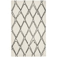 thumbnail image 5 of SAFAVIEH Casablanca Amilia Geometric Diamonds Wool Shag Area Rug, Ivory/Black, 4' x 6', 5 of 7
