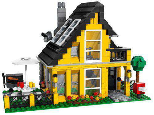 Pre-Owned Creator Beach House Set LEGO 4996 [Damaged Package]