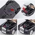 thumbnail image 2 of Maqueta de coche Rolls-Royce Phantom a escala 1/24 con sonido y luz, 2 of 5