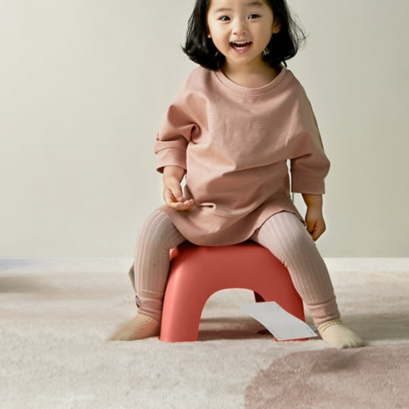 Boy Girl Stool Non-slip Stackable Footstool for Boy Girl Plastic Shoe Changing Stool for Bathroom Living Bedroom Safe Design with Handle