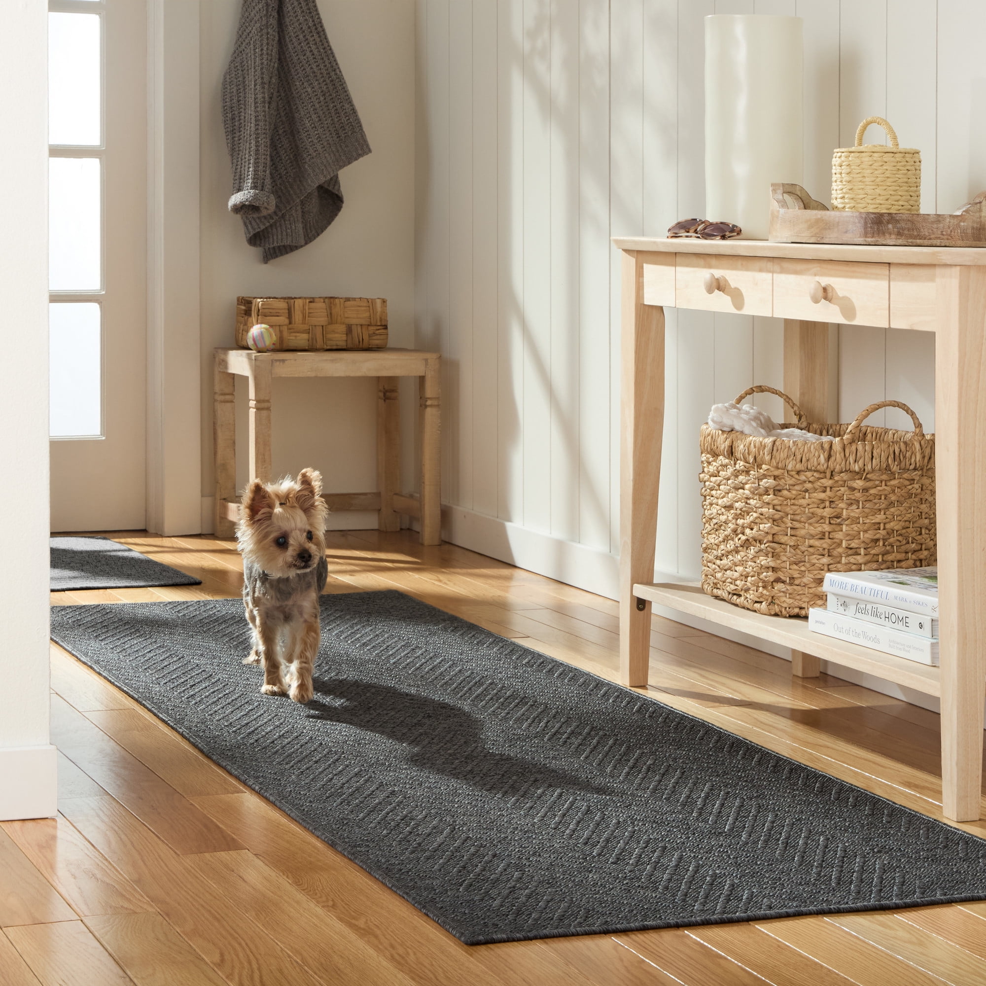 TOWN & COUNTRY BASICS Pax Herringbone Textured Solid Everwash® Washable Runner Area Rug, Low Pile, Non-Slip Backing, Easy Clean Pet & Family Friendly Rug, Dark Grey, 2'5"x10'2"