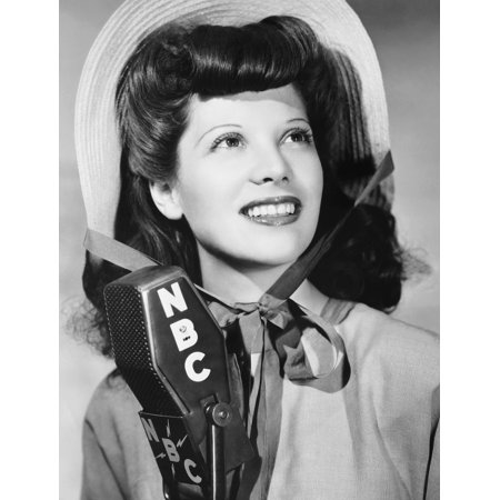 Dinah Shore Portrait (16 x 20) | Walmart Canada