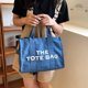 thumbnail image 4 of Nuevo Bolso de mano de gran capacidad con estampado de letras de lona, ​​decoración a rayas, bolso de hombro inclinado, blanco, 4 of 5