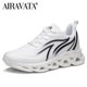 thumbnail image 1 of Zapatillas de deporte con estampado de llamas para hombre, zapatos deportivos de tejido volador, zapatos cómodos para correr, zapatos atléticos para hombres al aire libre Tan Jianjun unisex, 1 of 2