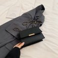 thumbnail image 1 of Bolso pequeño informal de color sólido con diseño de nicho de alto valor para mujer, nueva tendencia 2025, versión coreana, bolso bandolera versátil, 1 of 5