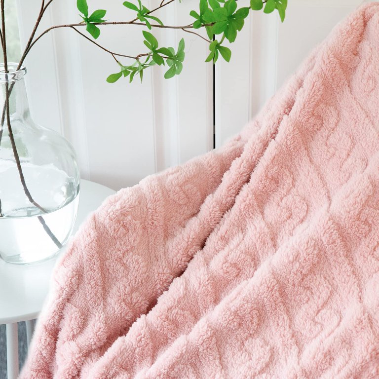 HOMRITAR Throw Blanket for Unisex 3D Fleece Blankets for Kids Ultra Soft Warm  Cozy Plush Fleece Comfy Flannel Blanket for Couch Sofa Bed (Pink, 50 x 60  Inch) - Walmart.com