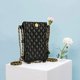 thumbnail image 3 of Monedero acolchado pequeño para teléfono celular para mujer, lindo bolso cruzado para teléfono móvil, bolso de viaje, color negro oso de fresa Electrónica, 3 of 5