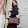 thumbnail image 3 of Bolso de hombro Iswee Satchel de piel vintage para mujer, color café, 3 of 9