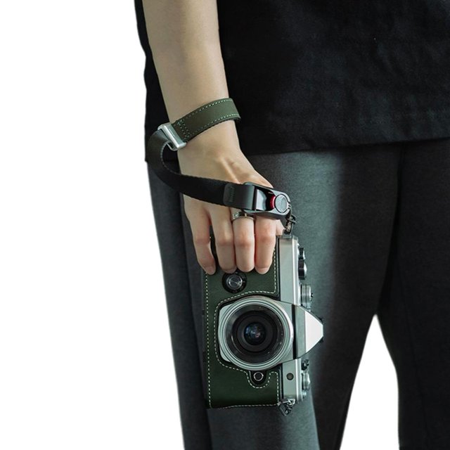 Pour Olympus OM-3 Poignée Étui en Cuir Sac de Protection pour Olympus OM-3 Véritable pour Photo Sangle Sangle Cuir Épaule Poignet Rétro Rétro Kit de Caméra Kit Étui Rétro Sac Rétro Demi Cuir