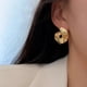 thumbnail image 4 of 2 pares de aretes de aro de oro grueso para mujer, aretes llamativos chapados en oro/plata de moda, aretes de aro dobles abiertos gruesos, livianos, 4 of 5