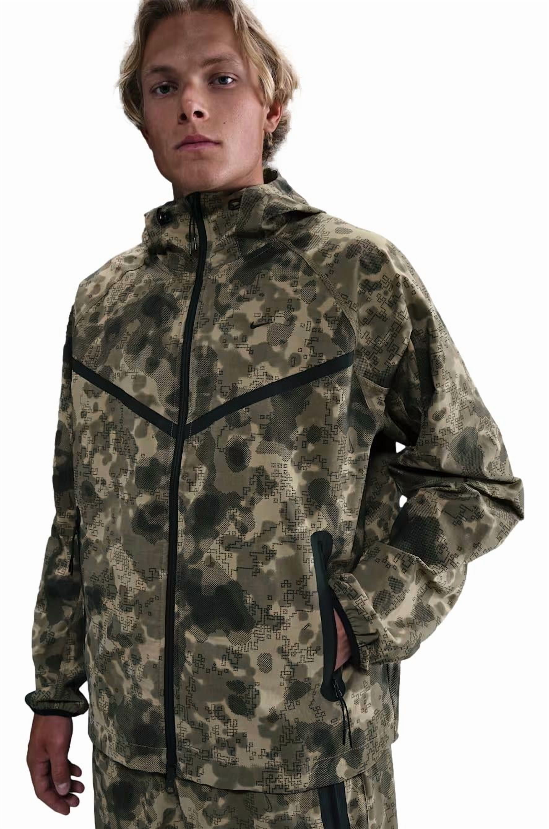 nike tech pack synthetic fill jacket