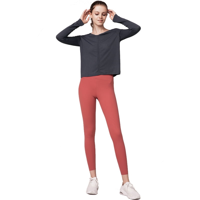 loose yoga clothes