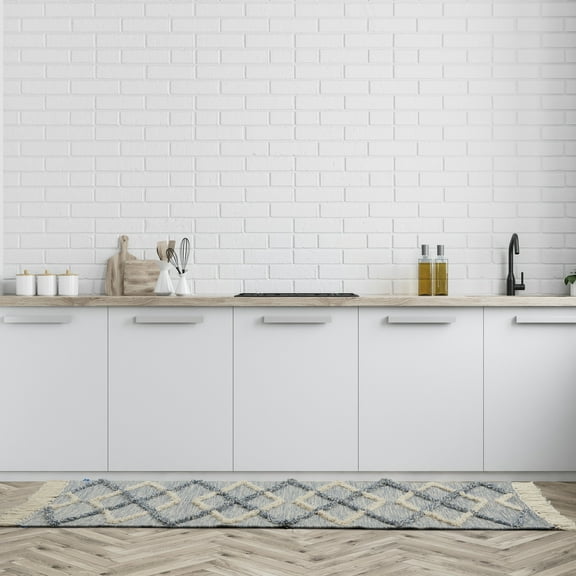Nourison Rockford Runner Contemporary Fabric Indoor Kitchen Mat in Light Gray