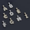 thumbnail image 3 of Collar con cadena de cobre trenzada y colgante de piedra de circonita Yuxing 26 letras 'u' 18 k en platino, 3 of 4
