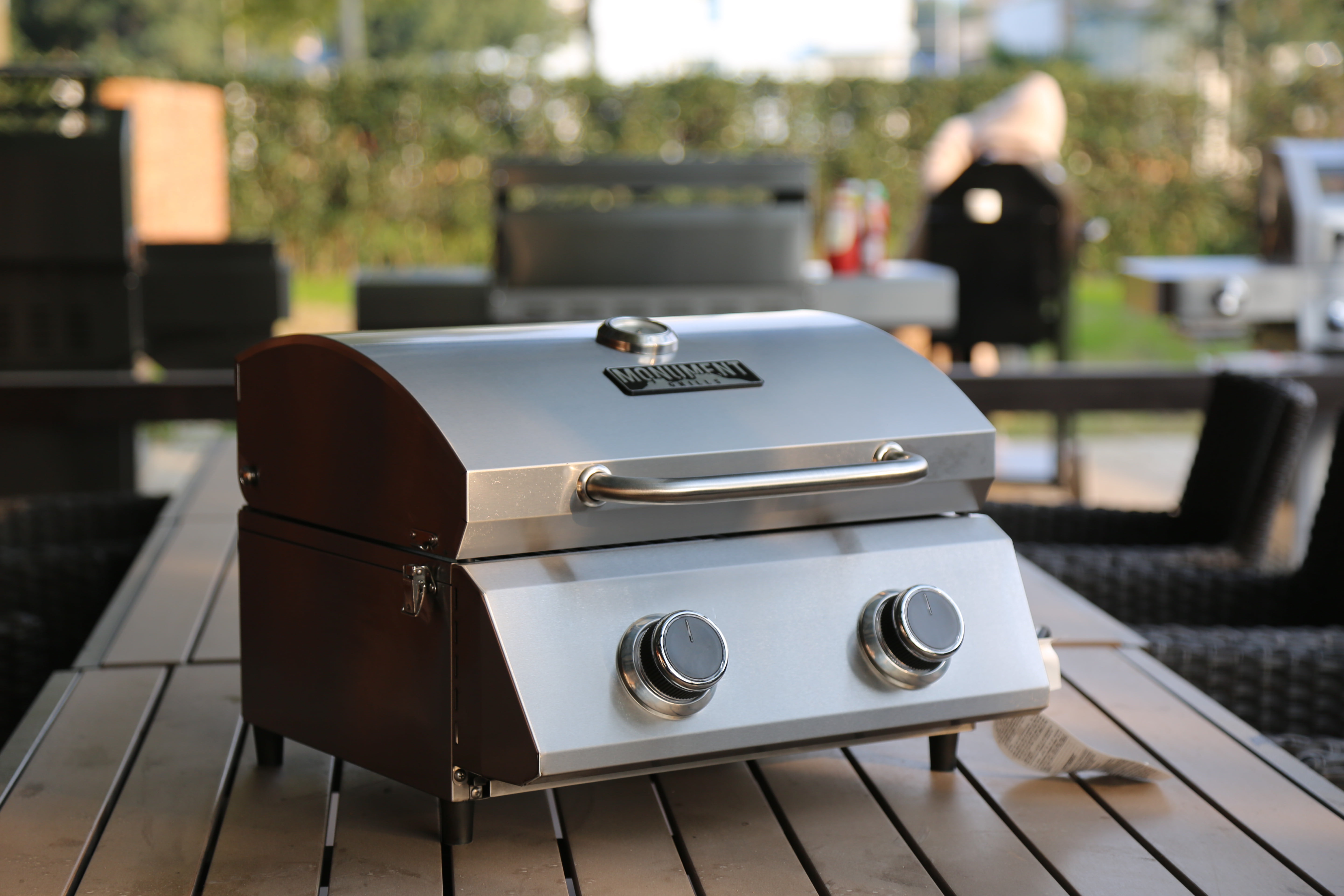 Monument Grills 19 in Tabletop Grill
