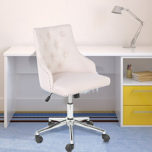 Featured image of post Soft Chair With Wheels - But with our chairs, there&#039;s no reason to lack seating for everyone.