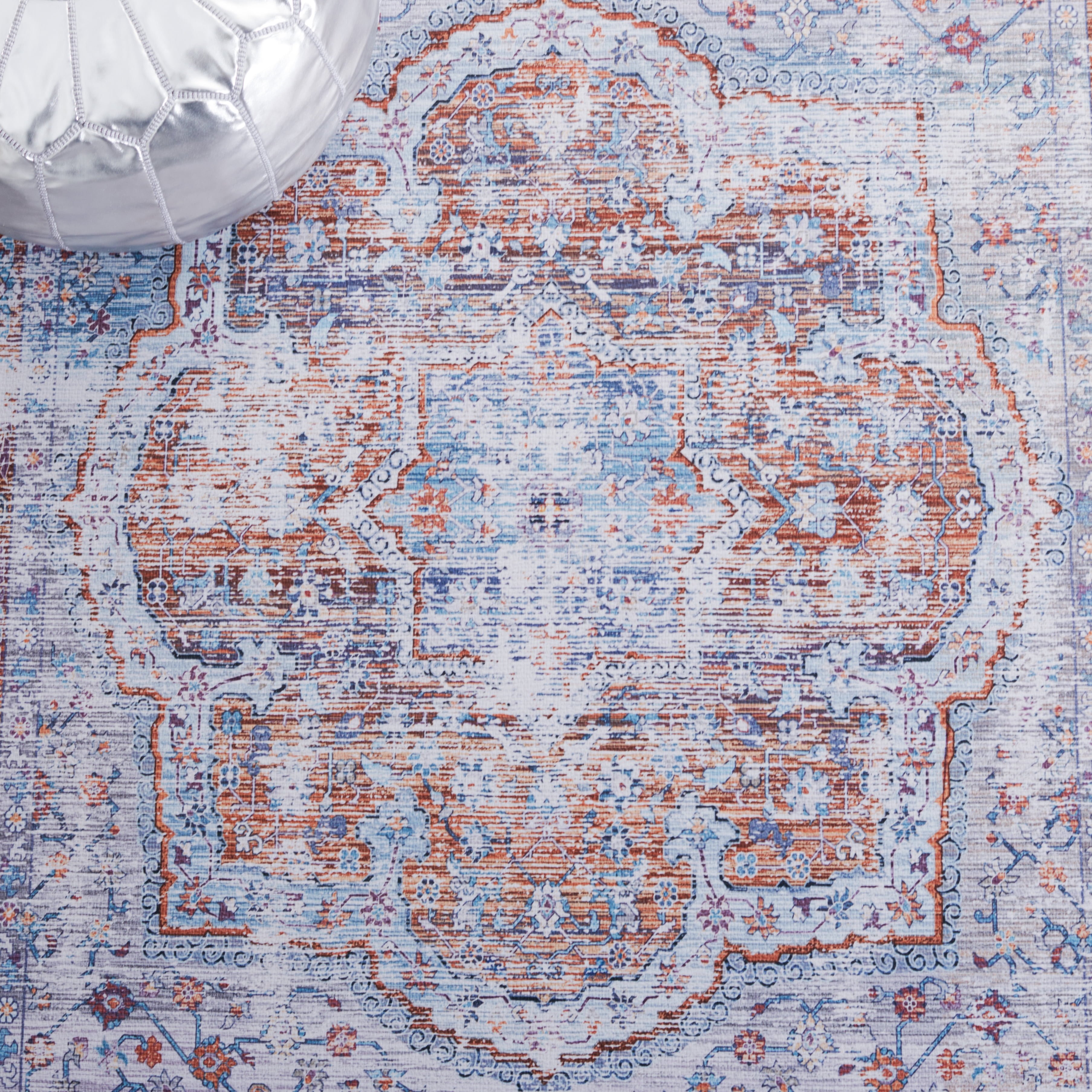 SAFAVIEH Tucson Ellison Traditional Machine Washable Area Rug, 6' x 6' Square, Beige/Rust