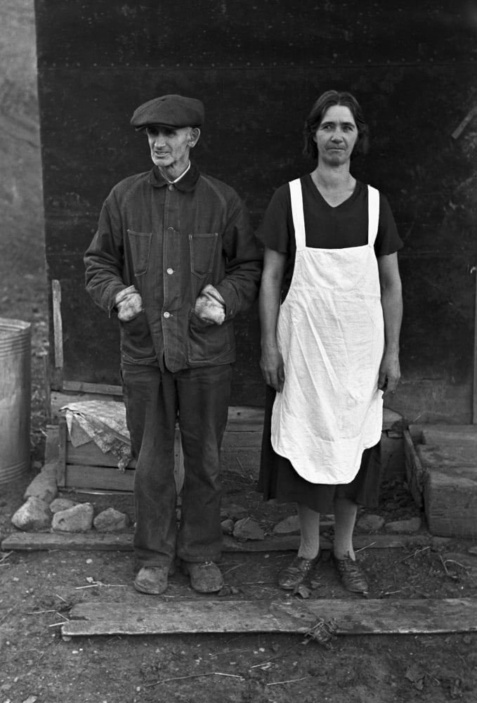 Iowa Farm Couple 1936. Na Farmer And His Wife Struggling To Keep Their ...